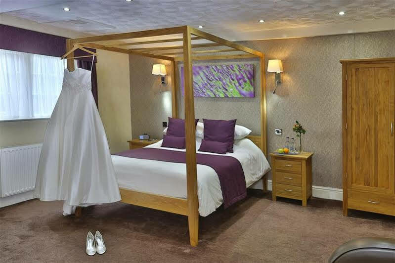 Bury Ramsbottom Old Mill Hotel And Leisure Club Eksteriør billede