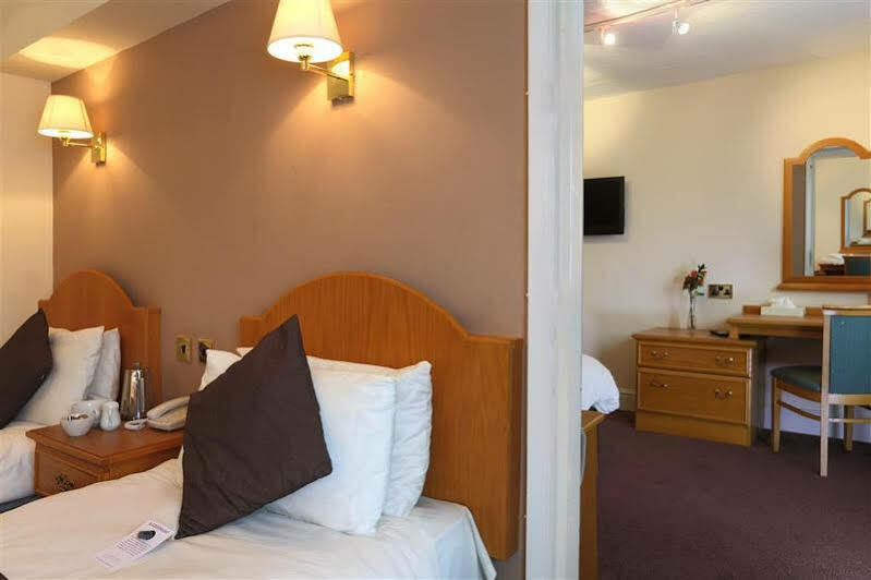 Bury Ramsbottom Old Mill Hotel And Leisure Club Eksteriør billede
